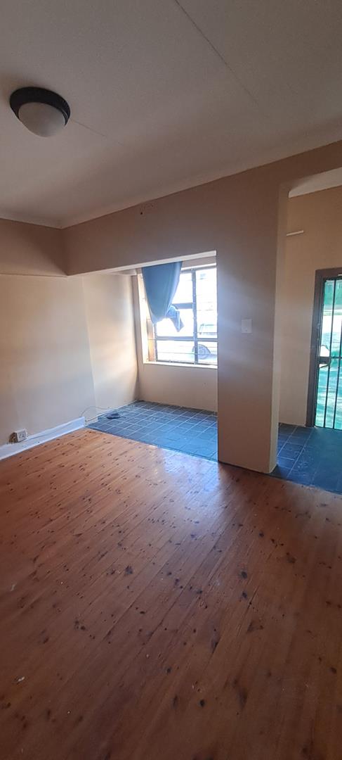 To Let 3 Bedroom Property for Rent in Richmond Hill Eastern Cape